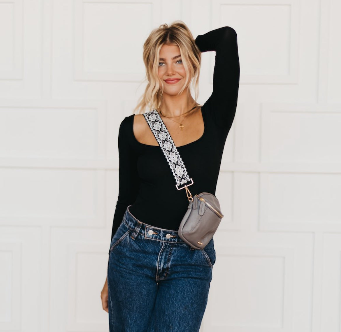 Ellie Crossbody Bag